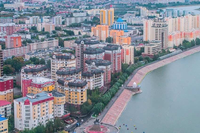 Kazakistanın başkenti yeniden Astana adını aldı