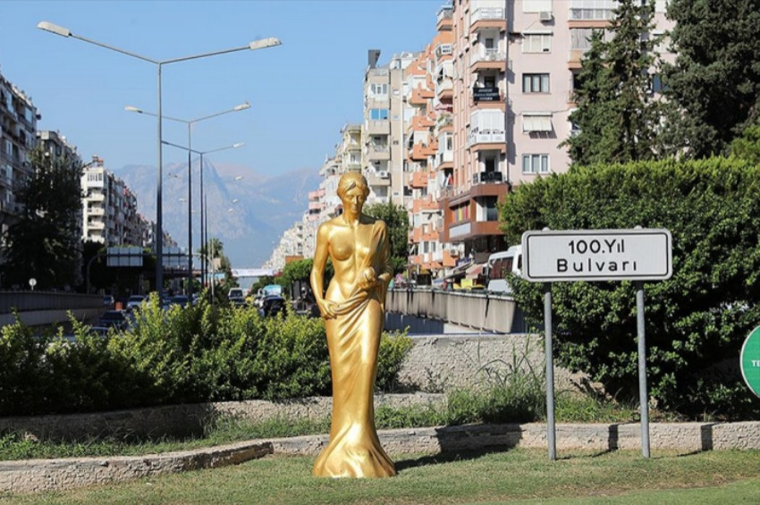 Antalya Venüslerle donatıldı