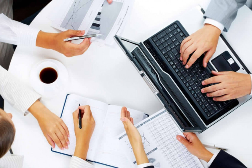 Akademik çürüme sürüyor: Parayı veren tezi yazdırıyor, taksit bile yapılıyor