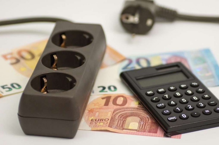 Rusya gazı kesince Avrupanın elektrik umudu rüzgar ve güneş oldu