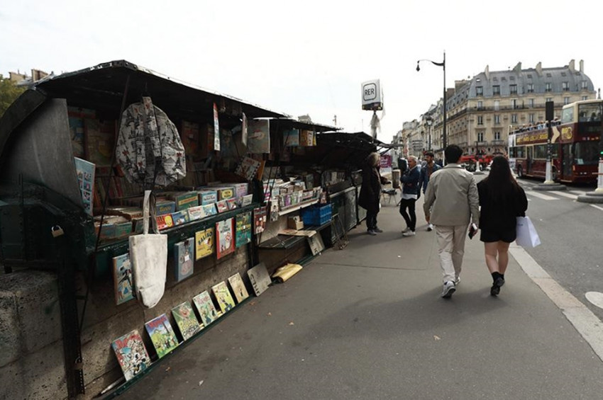 Parisin 4 asırlık sokak sahafları olimpiyatlar nedeniyle tehlikede