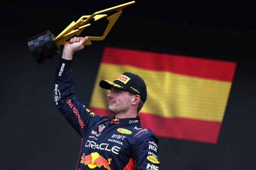 Max Verstappen Formula 1in son yarışını da önde bitirdi