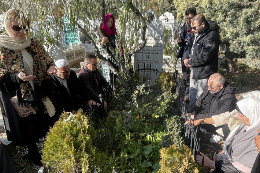 Prof. Dr. Eva De Vitray Meyerovitch Konyadaki mezarında anıldı