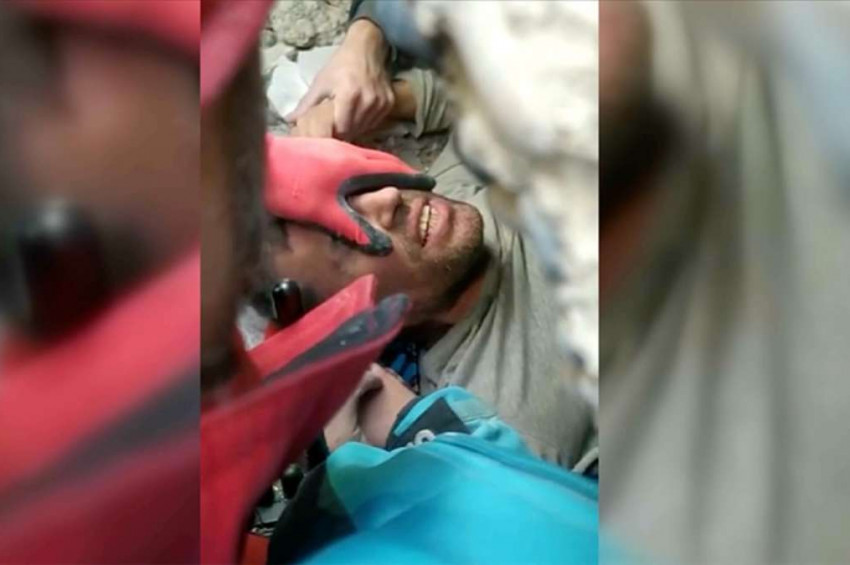 Enkaz altından 104 saat sonra kurtarıldı, Amenerrasulü duasını okudu