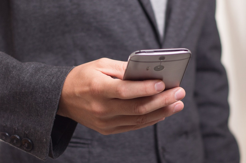 Depremzedelere yardım edebileceğiniz cep mesajı ve banka hesap numaraları