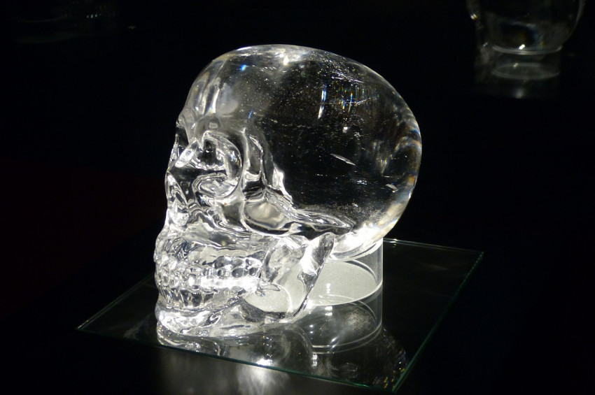 Kristal kafatasları gerçek mi yoksa tarihi bir yalan mı?