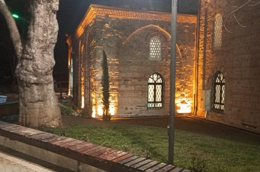 Bursanın Osmanlı yadigarı Orhan Bey Camisi restore edildi