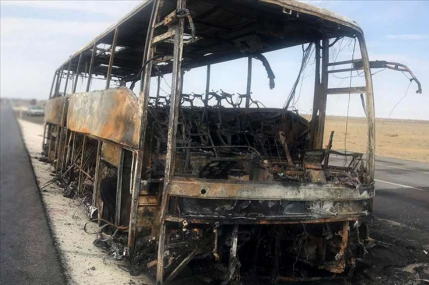 Yemenli umrecileri taşıyan araç kaza yaptı: 20 ölü