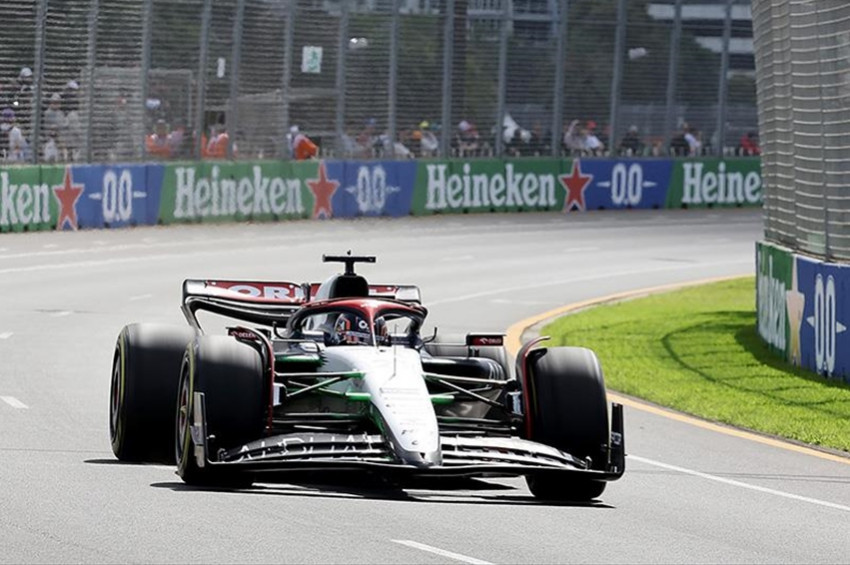 Formula 1de gözler  Avustralya Grand Prixsinde