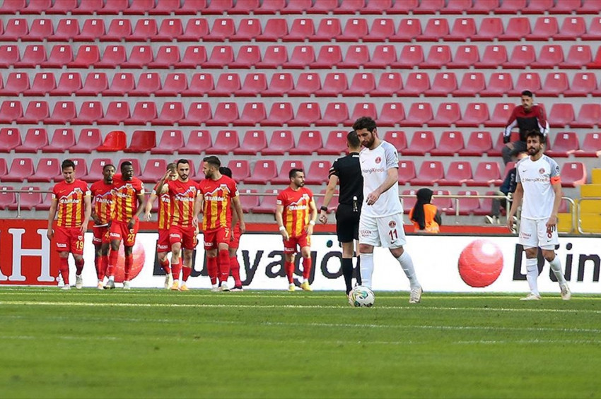 Kayserispor: 3 Ümraniyespor: 1
