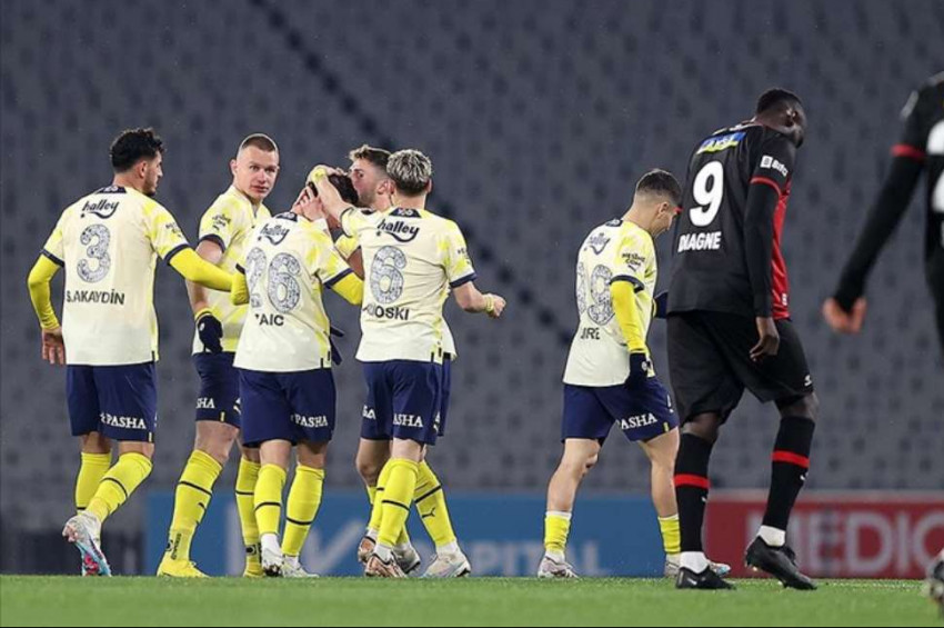 Fatih Karagümrük: 1 - Fenerbahçe: 2