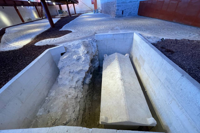 Kazlıçeşme mozaiklerinde gizem içinde gizem