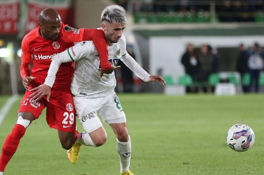 Alanyaspor: 1 Ümraniyespor: 0