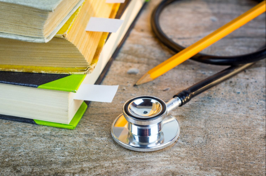 Tıp Öğrencilerinin Girdiği Sınavı Geçen Yapay Zekanın mantığı sorgulanıyor