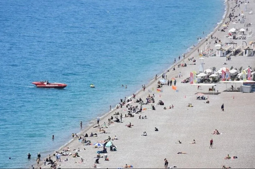 Antalyaya gelen Alman turist sayısı Rus turist sayısını geçti