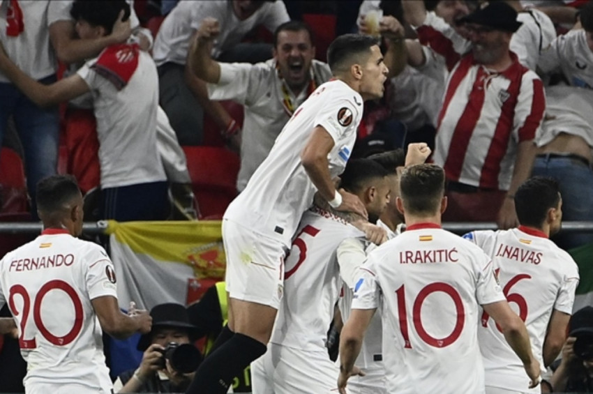 Sevilla UEFA Avrupa Ligi kupasını 7. kez kazandı