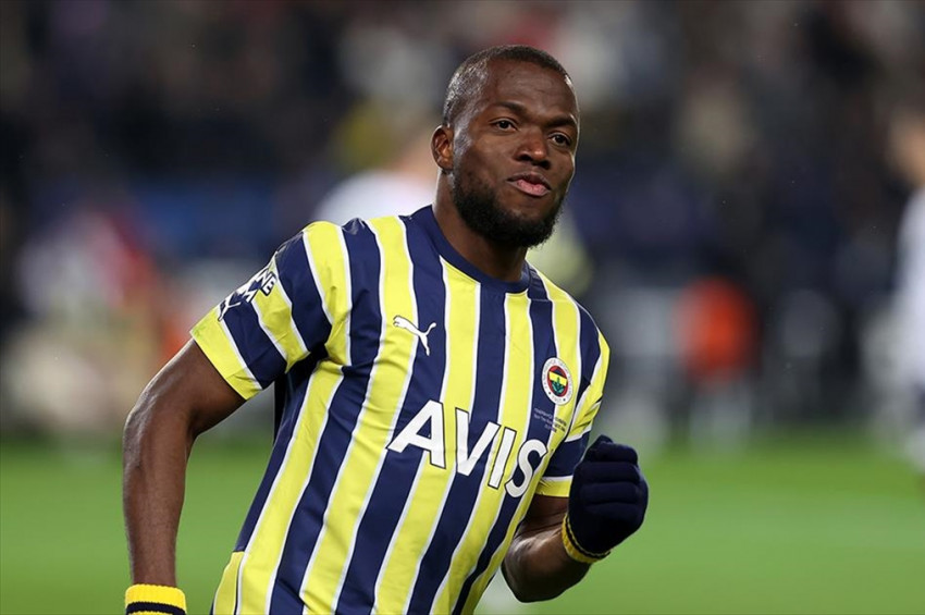 Fenerbahçeden ayrılan Enner Valencia, Internacional takımına transfer oldu