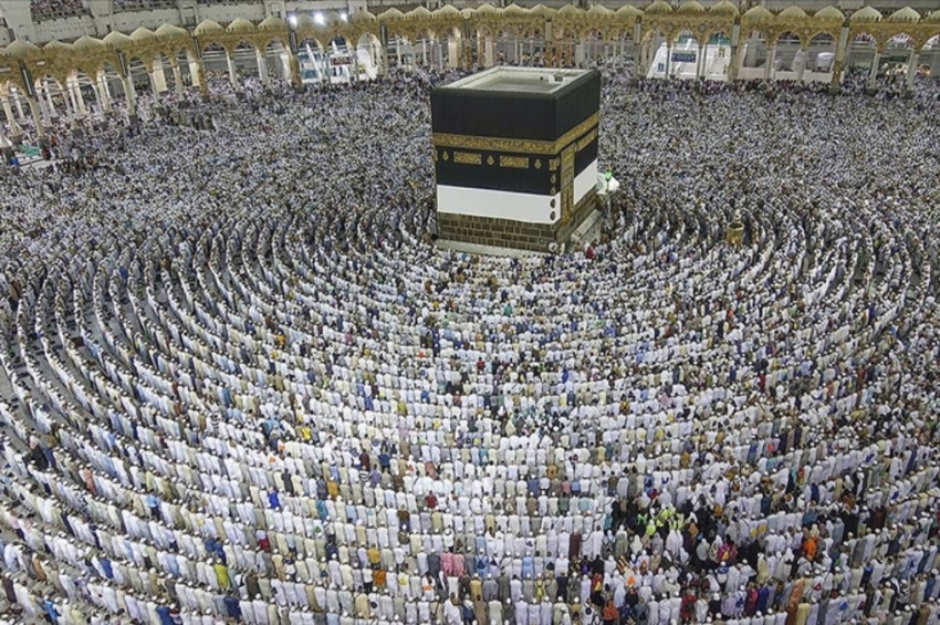 İki buçuk milyon Müslüman Hacı ünvanını kazandı