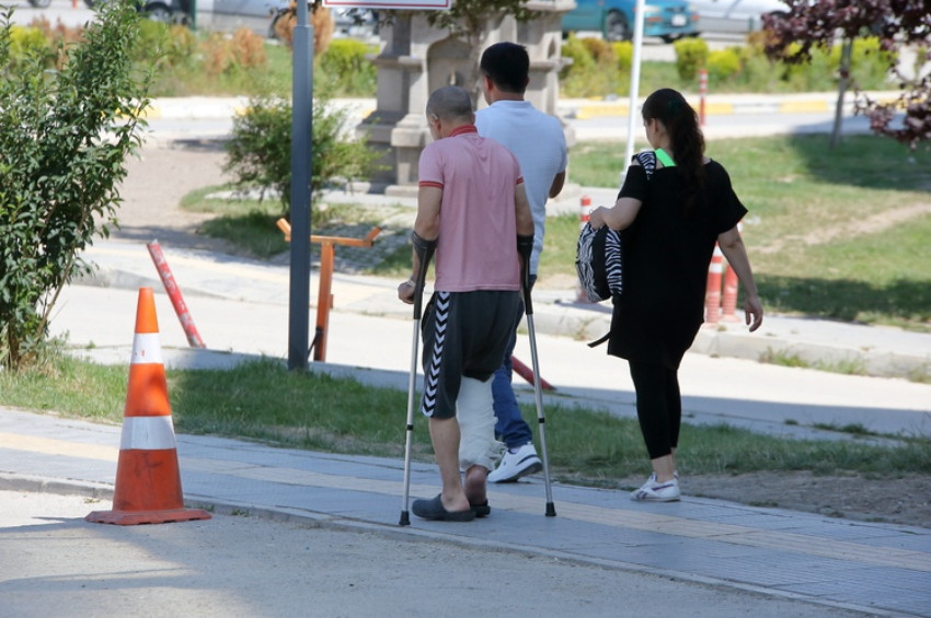 Hastaneler bu bayram da acemi kasaplarla doldu