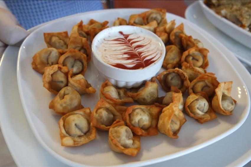 En hızlı mantı yarışması yapan Çinli lokantası israf yasasını delmekten yargılanacak