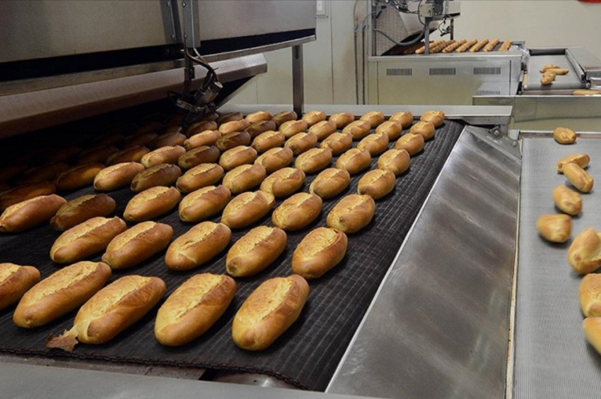 İstanbulda Halk Ekmek 5 Lira Oldu