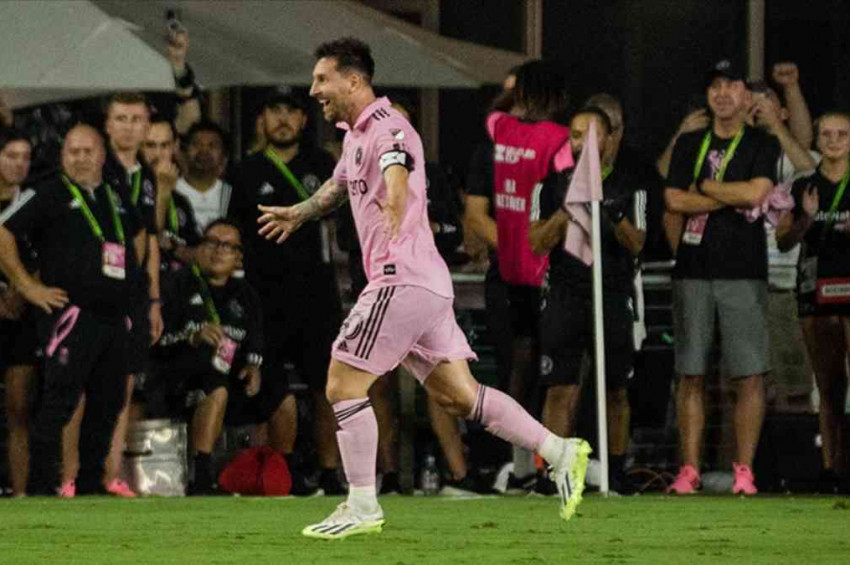 Messi 44. kez kupa sevincini Amerikada yaşadı.