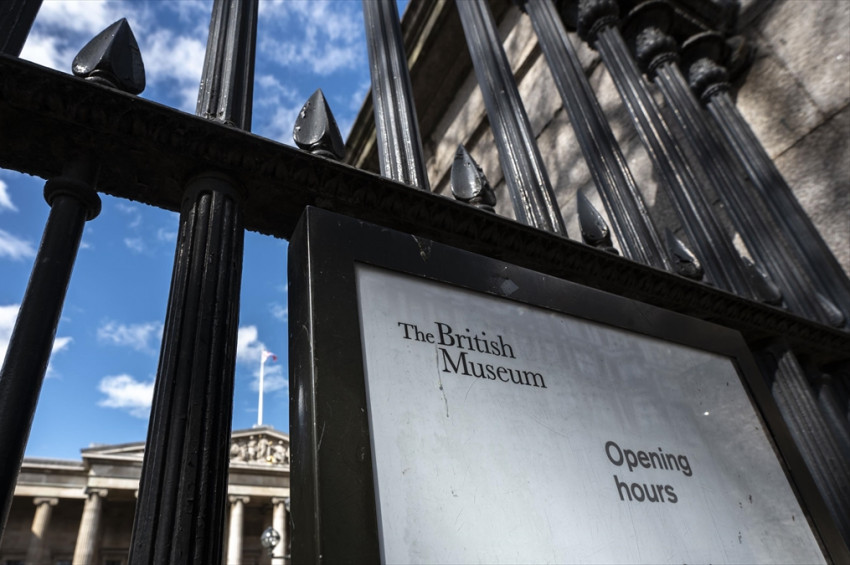 Tarihi eserlerin çalındığı anlaşılınca müdür istifa etti