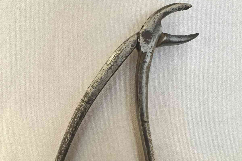 Bu aleti gören dişçiden korkuyordu!