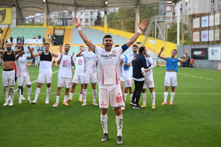 İstanbulspor: 1 - Antalyaspor: 2