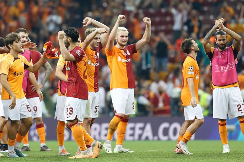 Galatasarayın UEFAya verdiği Şampiyonlar Ligi kadrosu