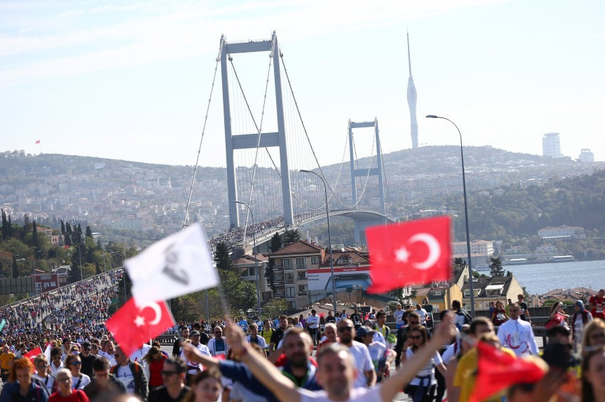 3 Kasım Pazar günü koşulacak İstanbul Maratonuna katılımcı rekoru bekleniyor