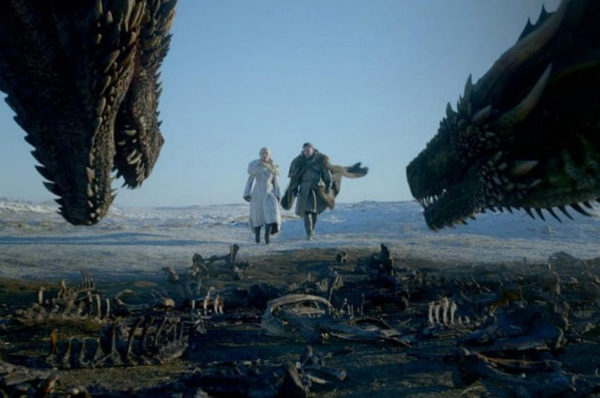 Rekortmen dizi Game Of Thrones sinemaya uyarlanıyor