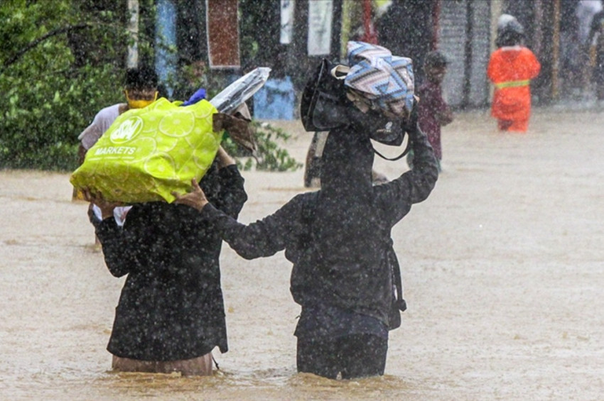 Filipinlerde Süper Tayfun Man Yi paniği yaşanıyor