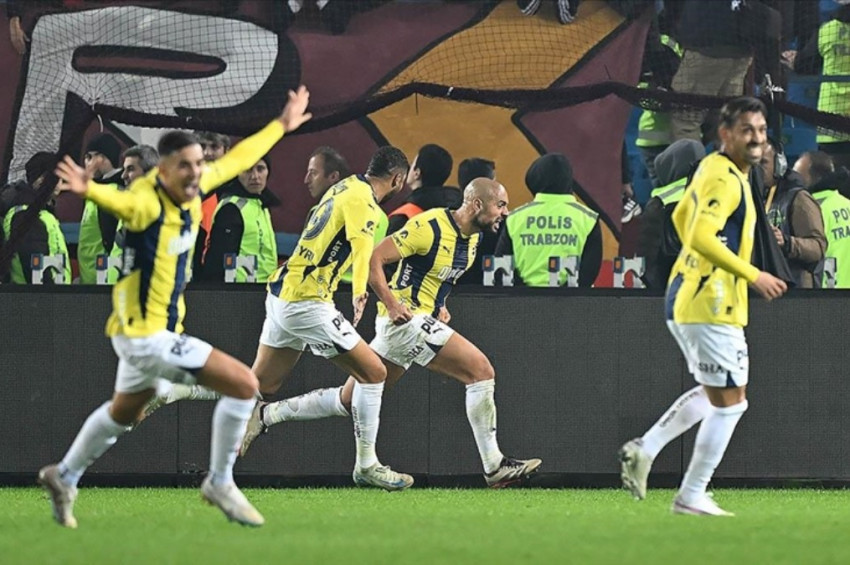 Trabzondaki nefes kesen gol maçta son gülen Fenerbahçe oldu: 3-2