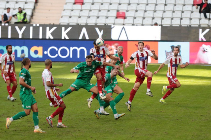 Antalyaspor: 3 -   Bodrum FK: 2