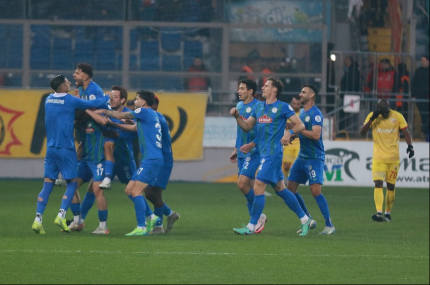 Rizespor, Kayserisporu 3-0 yendi