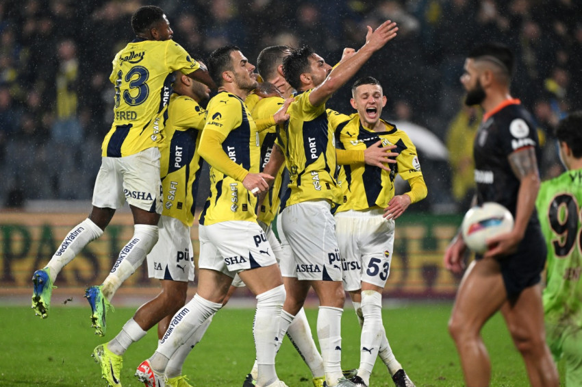 Fenerbahçe, Başakşehirden 3 puanı 3 golle aldı