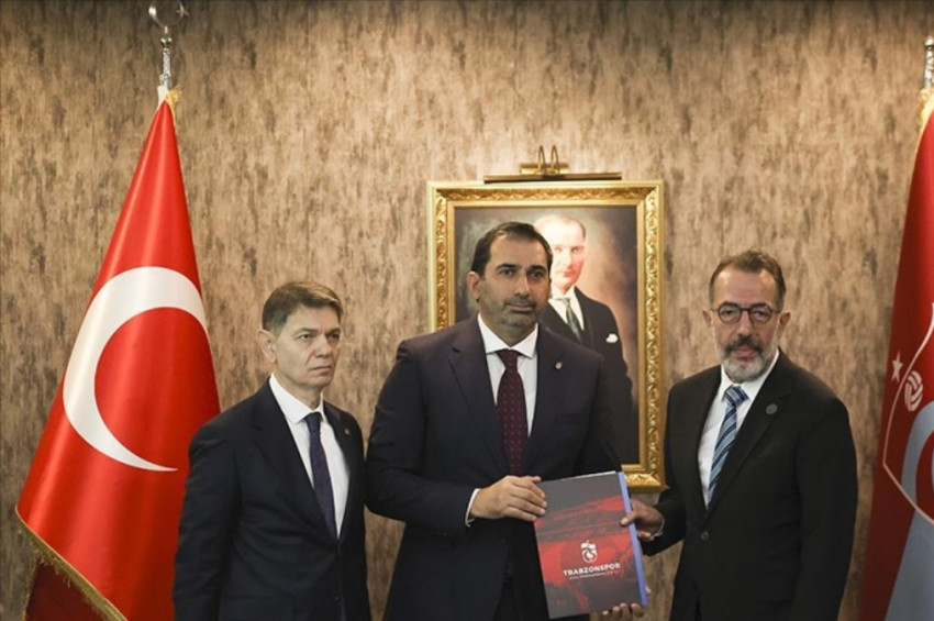 Trabzonsporun Ertuğrul Doğan başkanlığındaki yeni yönetim kurulu mazbata aldı