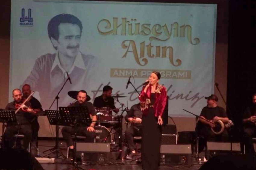 Arabeskin taçsız kralı Hüseyin Altın, memleketi Erzurum’da anıldı.