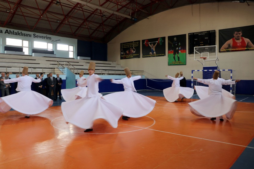 Edirne Mevlevihanesi için semazenler yetiştiriliyor