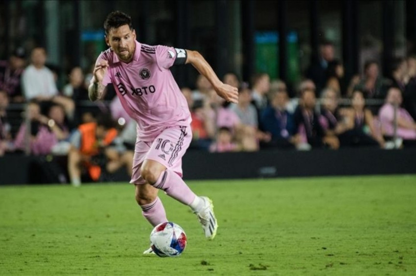 Çİnliler Messiye kızınca Arjantin - Nijerya maçı iptal edildi