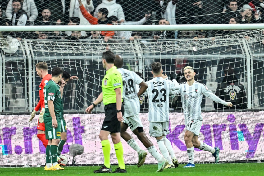 Beşiktaş, Konyasporu Semih ve Cenk ile yendi: 2-0