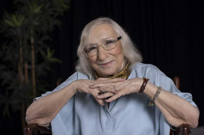 Ünlü yazar Alev Alatlı vefat etti