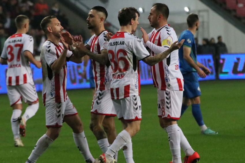 Karadeniz ekiplerinin maçında gülen Samsunspor oldu: 3-0