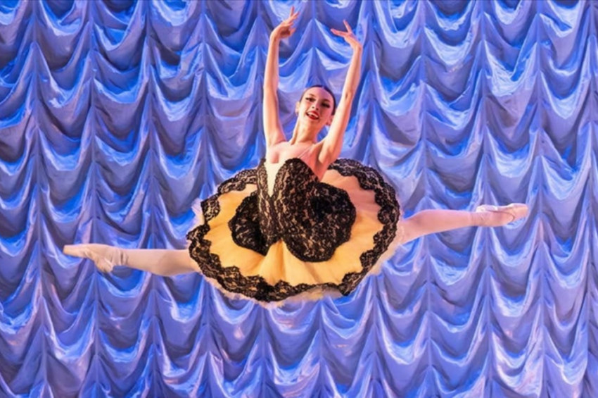 Nilay Tahiroğlu, Uluslararası Bale Yarışmasında 2. oldu