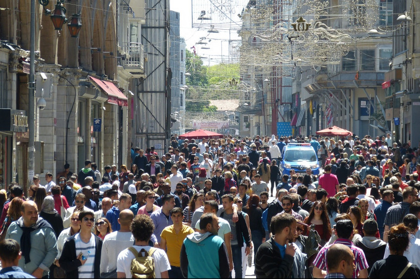 Türkiyenin nufusu 85 milyon 372 bin 377 kişi olarak açıklandı