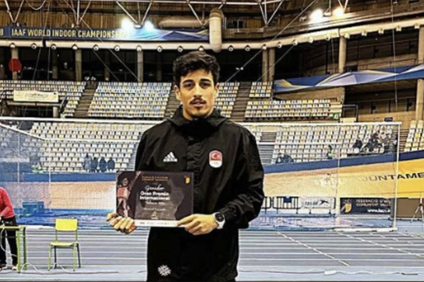 Türk atlet Mehmet Çelik, İspanyadaki yarışmada birinci oldu