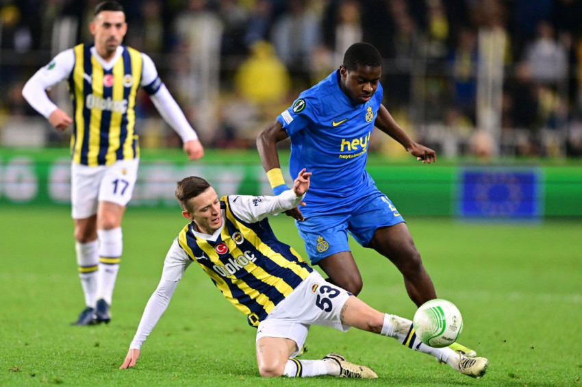 Fenerbahçe UEFA Avrupa Konferans Ligi’nde çeyrek finale adını yazdırdı