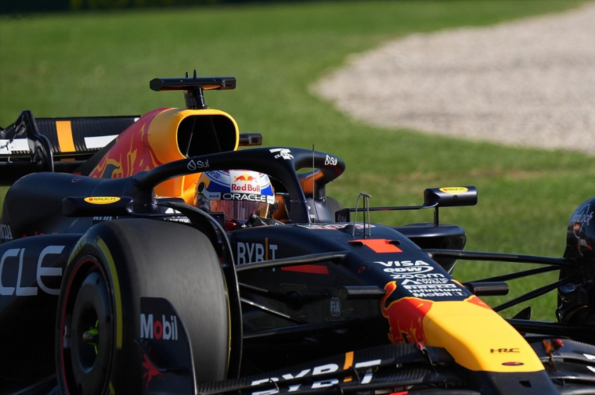 Avustralya Grand Prix sıralama turlarında sürpriz yok!