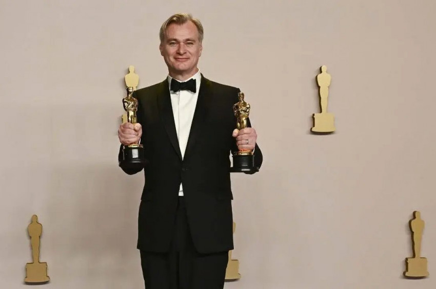 Christopher Nolan şövalye unvanı alacak